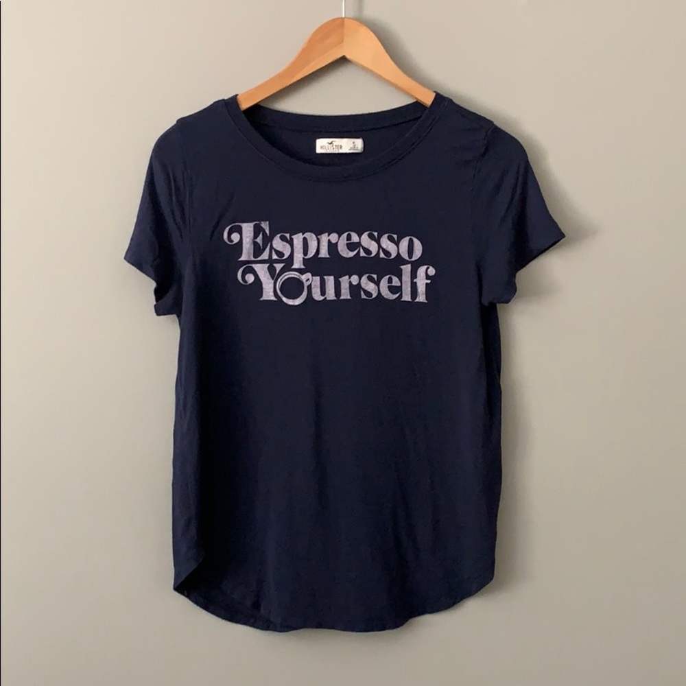 Hollister graphic tee